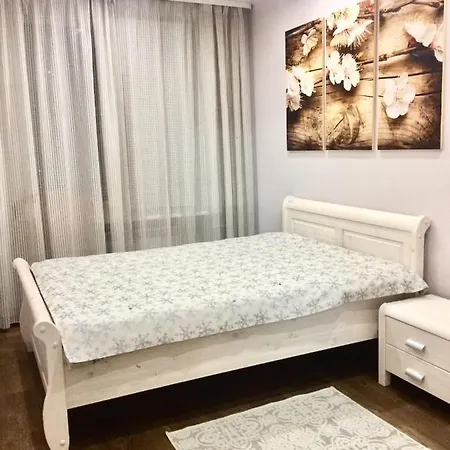 Of 3-rooms! Center! New!
